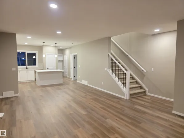 11 Sereno Ln, Fort Saskatchewan, AB T8L 0W3