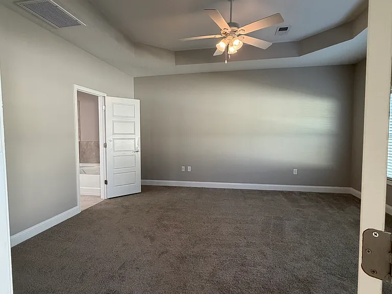 148 The Villas Way — Photo 33