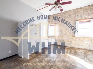 904 E Pearson St UNIT 314, Milwaukee, WI 53202