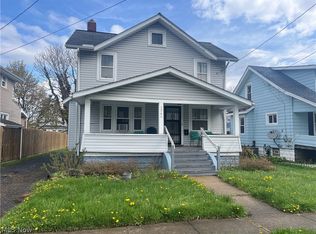 1365 Prospect St, Barberton, OH