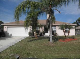 681 SW Dwight Ave, Port Saint Lucie, FL 34983