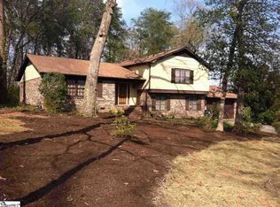 208 Whittlin Way, Taylors, SC 29687