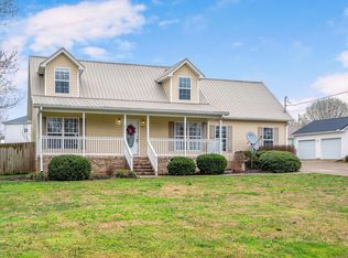 205 Cemetery Rd, Bell Buckle, TN 37020