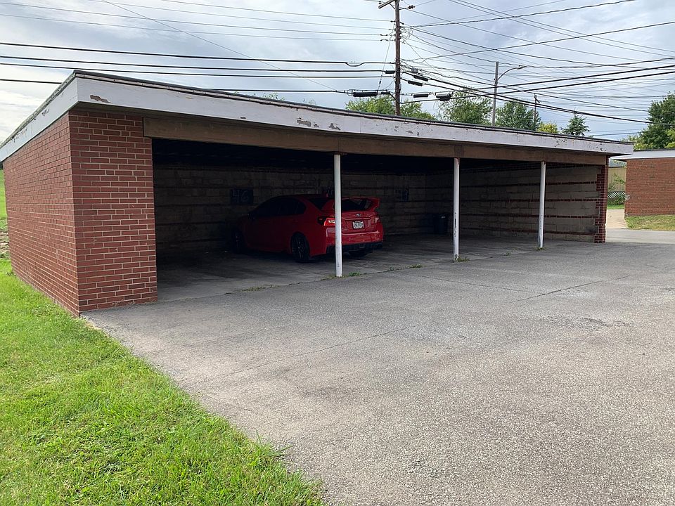 2nd image of 133 Smalley Blvd