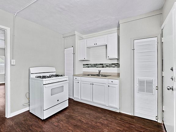 5th image of 806 3rd Ave N APT 8