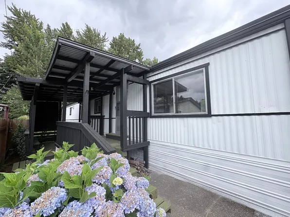 8525 SE Orchard Ln Unit 34, Happy Valley, OR 97086