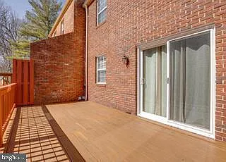 8931 Park Forest Dr — Photo 17