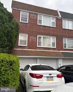 250 Nandina Plz, Philadelphia, PA, 19116