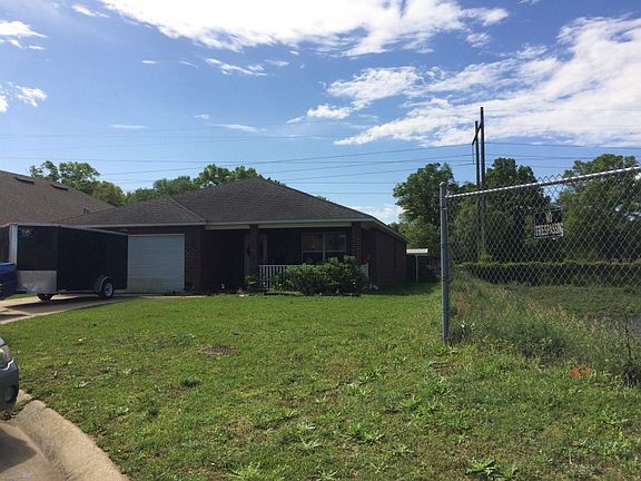 4th image of 4980 Makenna Cir