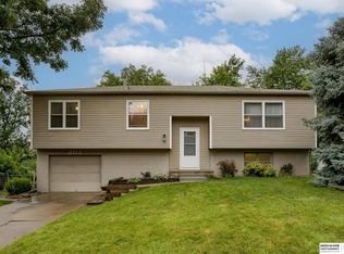 2112 N 191st Ave, Elkhorn, NE 68022