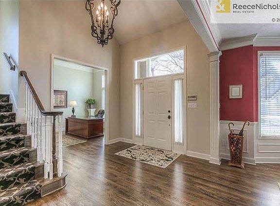 4th image of 12743 England St