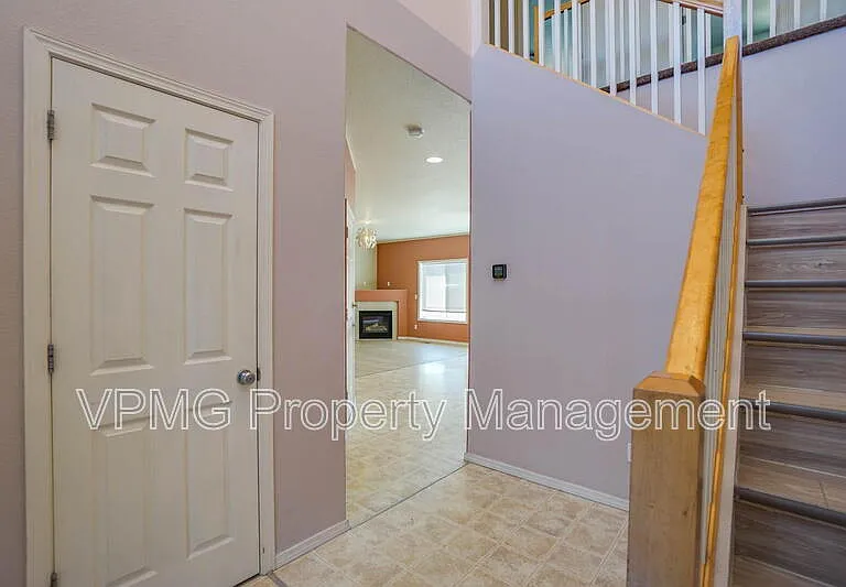 8907 NE 84th St — Photo 2