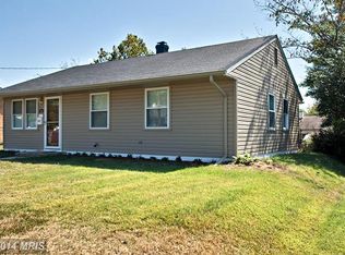 1009 Elkhart St, Oxon Hill, MD 20745