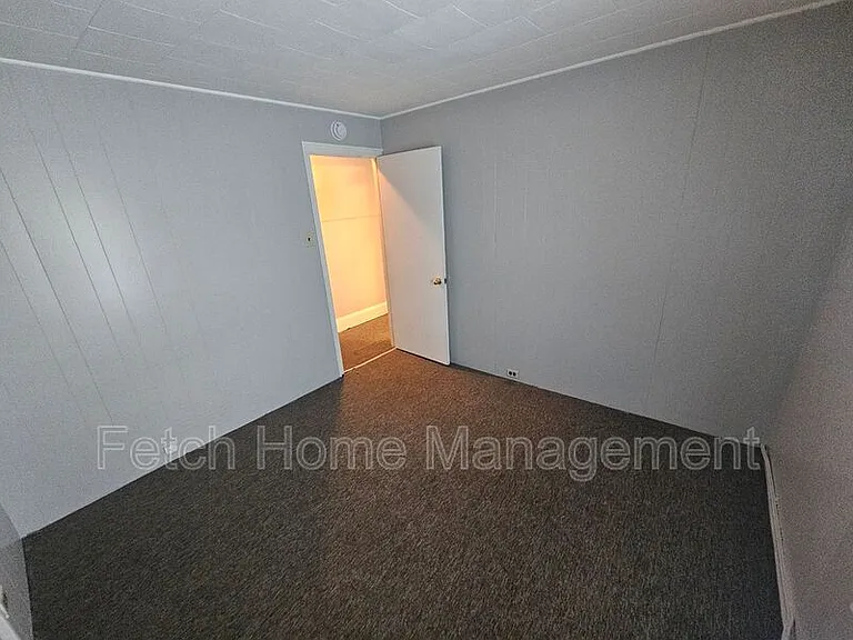 2534 Derry St #2 — Photo 11