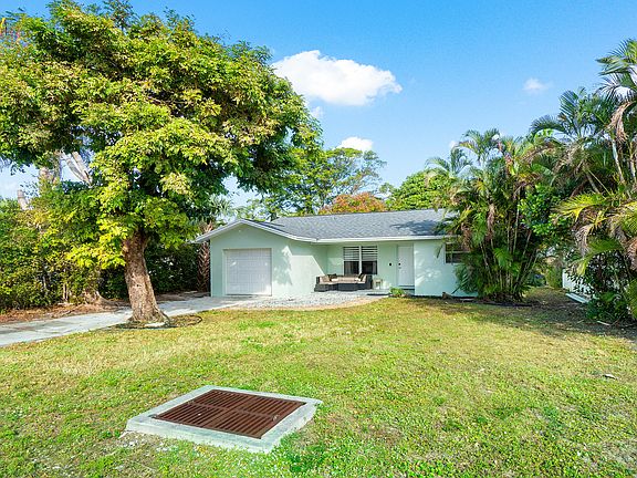 3rd image of 411 SW 1st Avenue