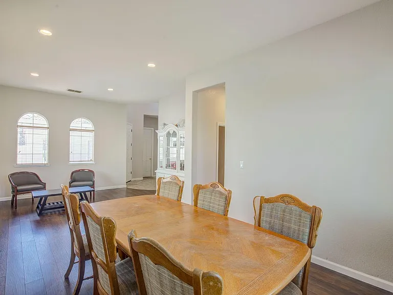 7820 Tigerwoods Dr — Photo 5