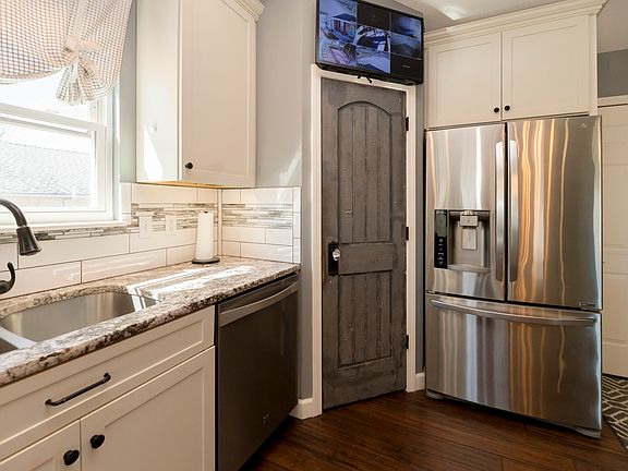 4th image of 5412 E Thompson Rd