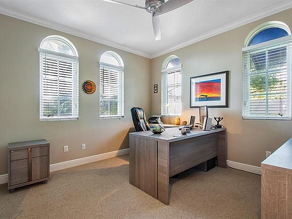 3rd image of 3211 Estancia Ln
