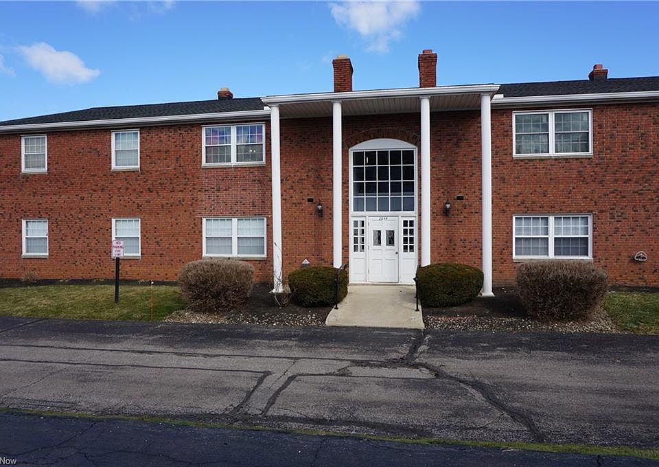 1st image of 2854 Pease Dr APT 104S