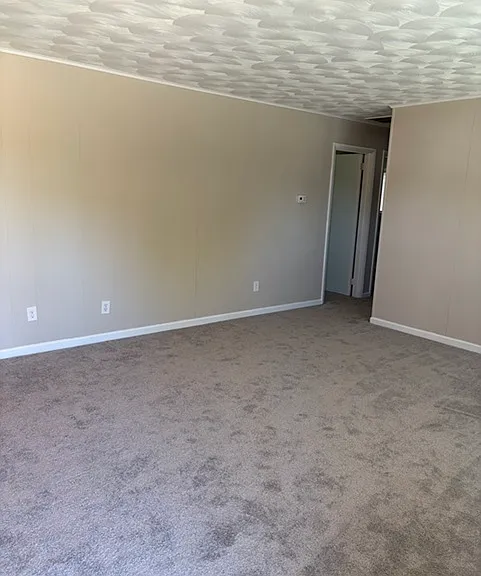 101 Prince George Dr — Photo 2