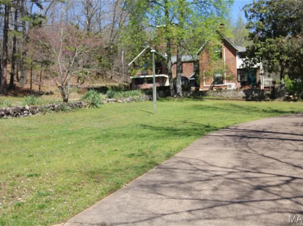 711 W Russell St, Ironton, MO 63650
