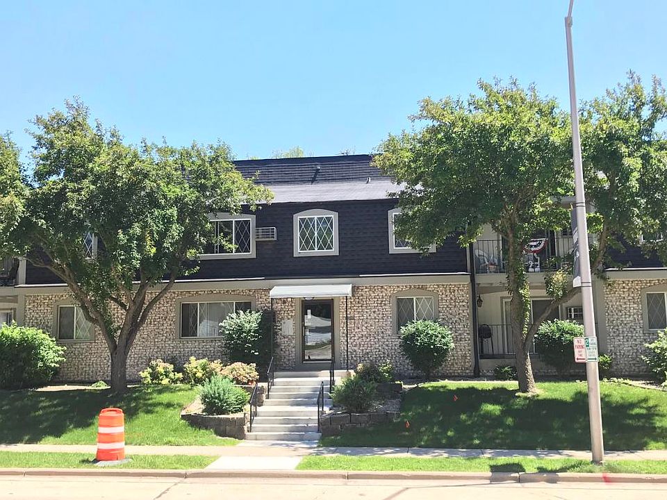 1st image of 141 W North St
