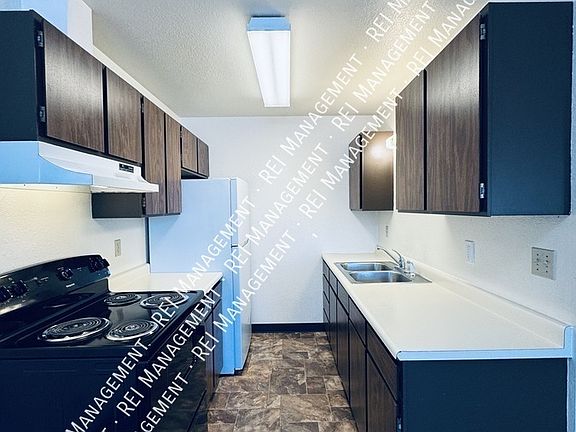 5th image of 3818 Beechnut St #15