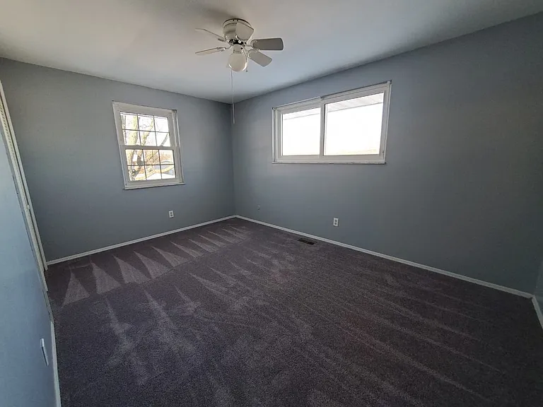 5011 Longford Rd — Photo 12