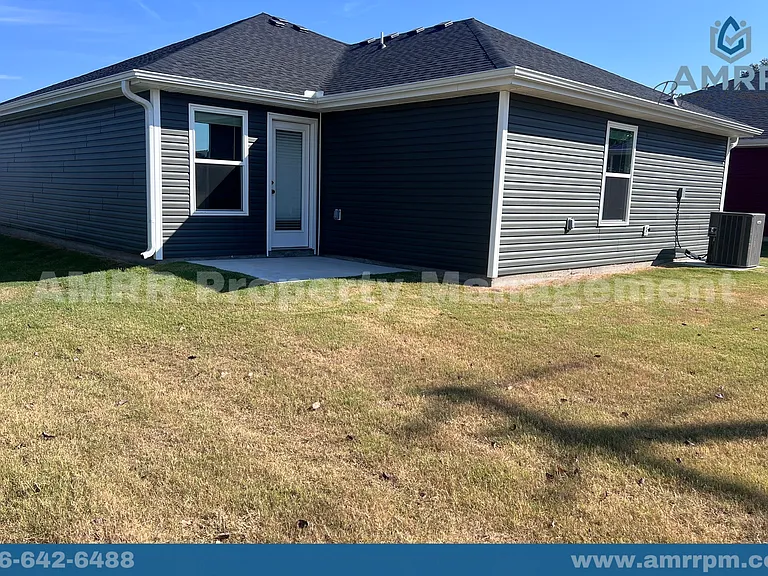 760 Short Leaf Ln — Photo 4