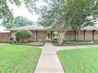 1405 Clover Hill Rd, Mansfield, TX 76063