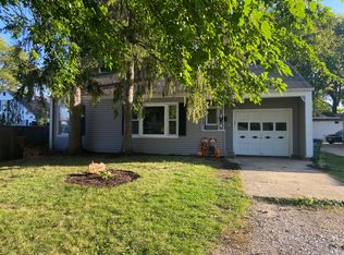 623 Glenwood Ave, Elgin, IL 60120