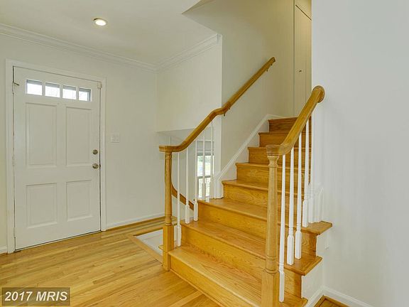 4th image of 1802 Saint Roman Dr