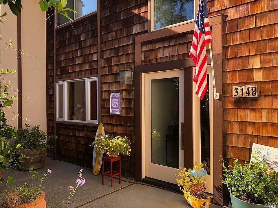 1st image of 3148 Valley Wood Ln
