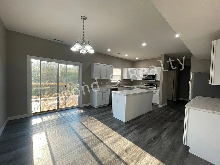 2108 N 26th St — Photo 6