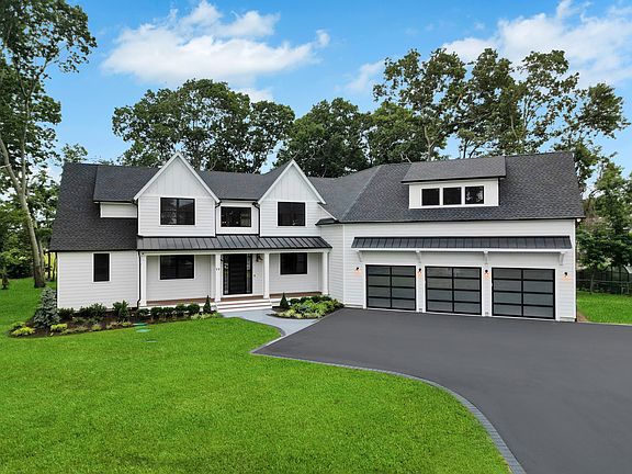 2nd image of 101 Pier Ave