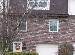 2339 Big Rock Rd, Allison Park, PA 15101