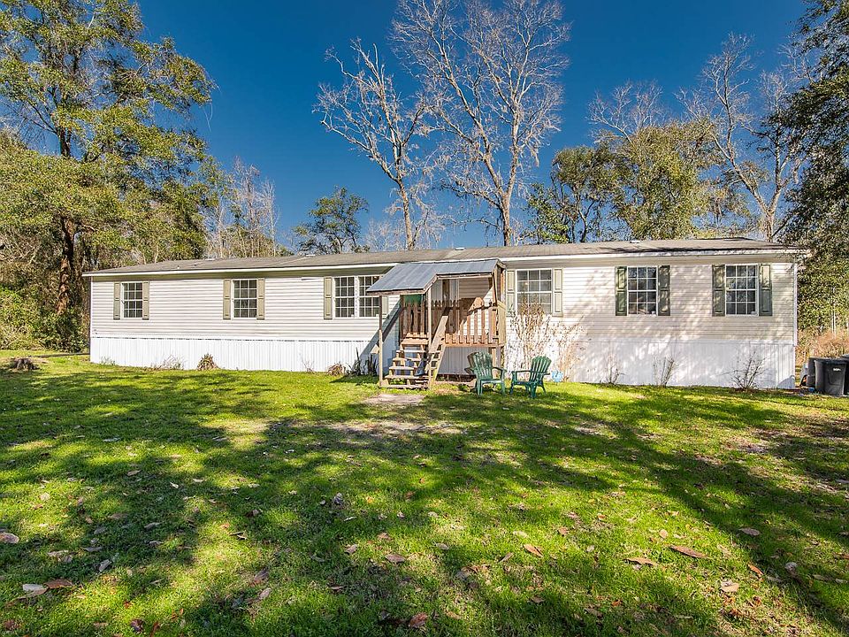 1st image of 439 NW Corwin Gln