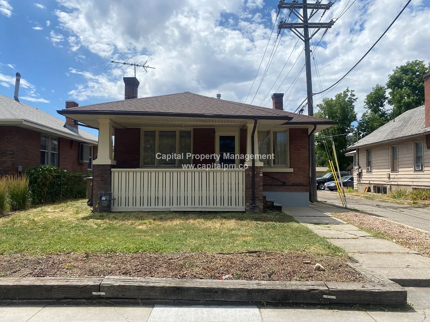 2 Bedroom House — Photo 1