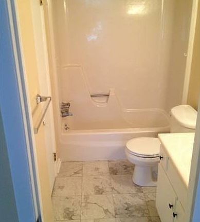 Full Bath from Master