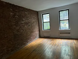 Rented by Eric Goodman Realty Corp