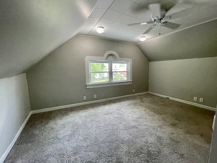 313 Beech St — Photo 19