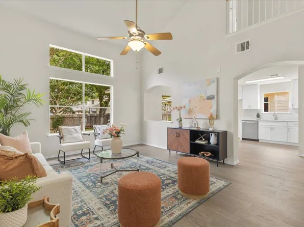 11313 Pardoners Tale Ln, Austin, TX 78748