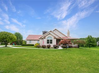 5712 Herbert Rd, Canfield, OH 44406