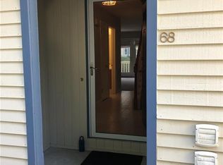 68 Ridgewood Ct #68, Shelton, CT 06484