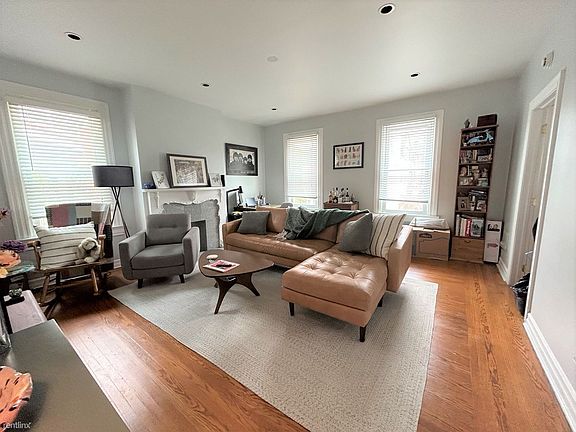Spacious and bright living room area