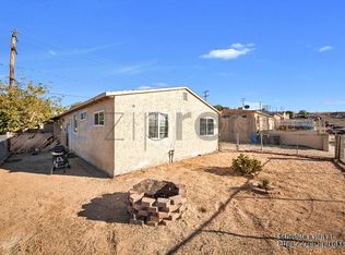 301 Maxine Ave, Barstow, CA 92311