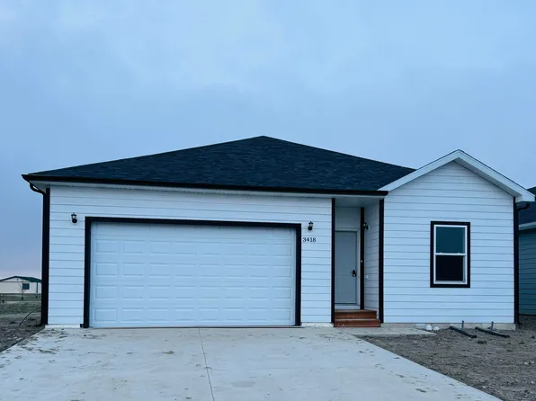 3418 36th St W, Williston, ND 58801