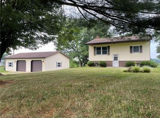 3842 Chandlersville Rd, Zanesville, OH 43701