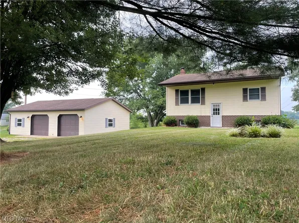 3842 Chandlersville Rd, Zanesville, OH 43701