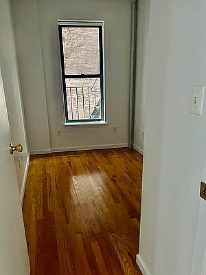 4th image of 173 Mott St #16